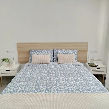 Arena Y Sal 푸엔히롤라